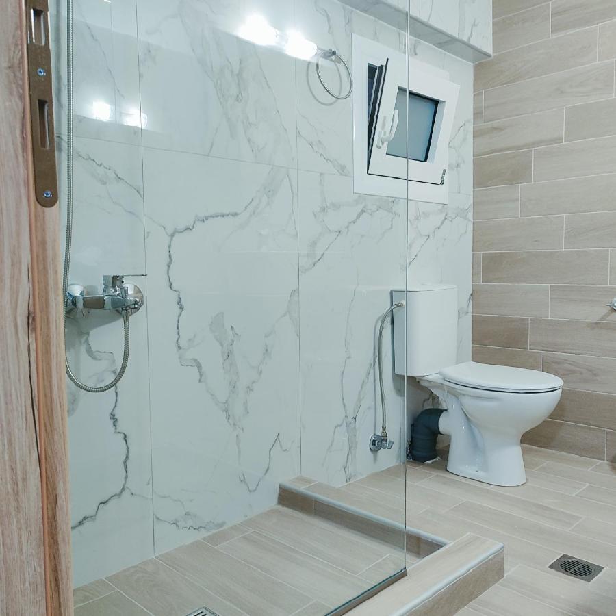 Unique By Perfect-Living Ιωάννινα Apartment Ngoại thất bức ảnh
